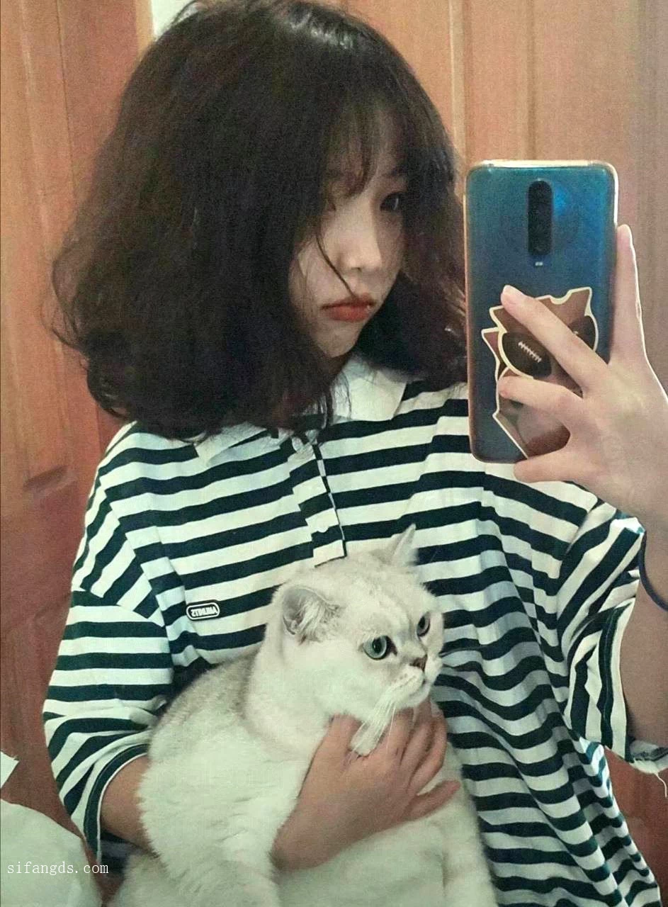 2 (2).jpg